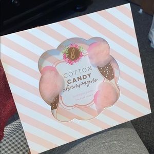 Cotton Candy Champagne blush highlighter palette